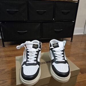 GREATS St. James Mid Lace Up Sneakers